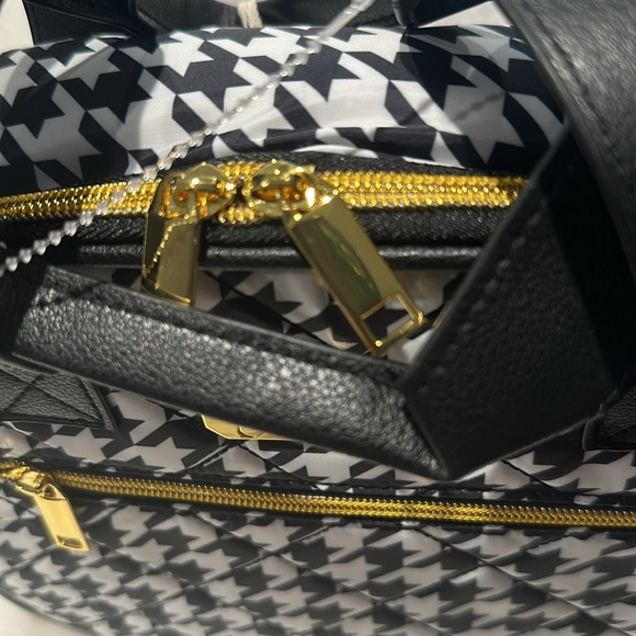 NWT Jessica Simpson Insulated Lunch Set with two Food Safe Storage Containers. - Picture 6 of 9